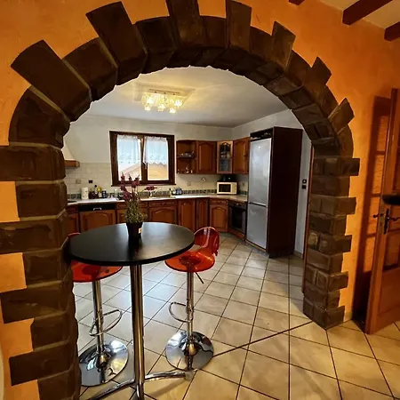 Chalet De La Goutte *